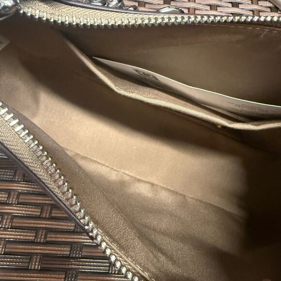 coach Teri Shoulder Bag In Signature Canvas With Floral Print cbg73 - Picture 7 of 9